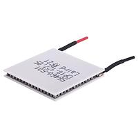 Laird Thermal Systems 56460-501 セラミックプレート熱電クーラー、高電流用、33W、30x30x3.2mm