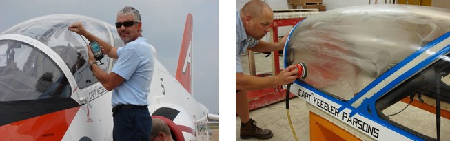 Ultrasonic thickness gauge used for aircraft window inspection