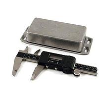 Hộp đúc khuôn kim loại có chân đế 3.94x0.83x2" màu tự nhiên Hammond Manufacturing 1590WGFL
