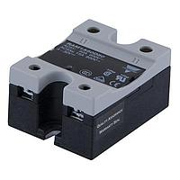 Carlo Gavazzi RAM1A60D125 SSR 1極パネルマウントSSR、ゼロクロススイッチング、動作電圧（Ue）：42 - 660 Vac（1200 Vp）、定格電流（Ie）：125 Aac、制御電圧（Uc）：4 - 32 Vdc