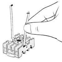 Omron Automation and Safety Y92H-2 ホールドダウンクリップ SOCKT ホールドダウンクリップ
