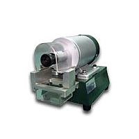 Máy tuốt vỏ dây dùng lưỡi dao Wey Hwang WH-S03