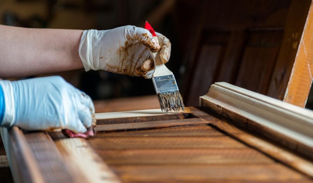 Digital color management for furniture paint color matching