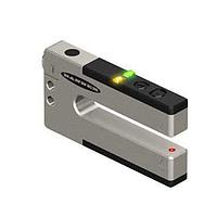 Banner Engineering SLM10B6 距離センサーモジュール - 完成ユニット SLMシリーズ：堅牢なニッケルメッキ金属固定距離スロットセンサー；スロット幅：10 mm；入力：10-30 V DC；出力：バイポーラ：1 NPN；1 PNP；2 m（6.5フィート）ケーブル