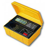 LUTRON DI6300A Insulation tester