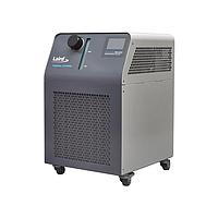 Laird Thermal Systems 385911-015 Chillers NRC Series, Recirculating Chiller, 2800W