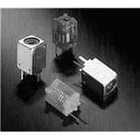 Cuộn cảm RF điều chỉnh 7 mm 146 Unicoil điều chỉnh 14,5 mOhms 8,3 A Coilcraft 146-06J08L