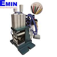 Máy tuốt dây điện