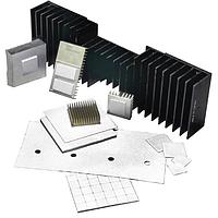 Vật liệu điền khe hở / Tấm đệm khe hở Tflex 6180 DC1 9x9" 3.0W/mK vật liệu điền khe hở Laird Performance Materials A14426-01