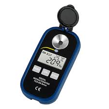 Portable photometer used for honey color measurement and calibration support