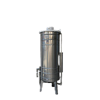 Livam DE-140 蒸留器（140 L / h、3.0〜3.5 µs / cm）