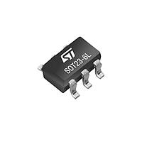 Thiết bị bảo vệ ESD TVS bốn dòng cho ô tô STMicroelectronics ESDA14V2SC6Y