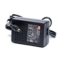 Bộ chuyển đổi AC để bàn 20W 5V 4A Cấp độ VI 2 cực MEAN WELL GST25B05-P1J