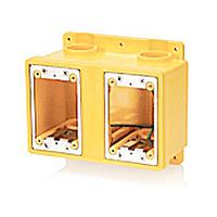 Hộp FD Hộp FD đôi gang 4/đường ống mở, vàng Molex 1301280151